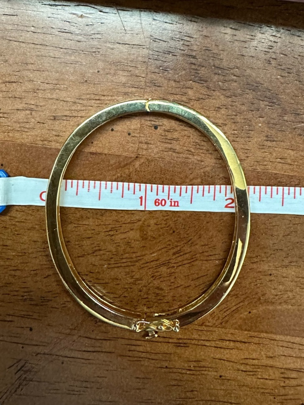Gold Tone Clear Channel Rhinestone Oval Hinged Bangle Bracelet Approx 7.25” - Picture 5 of 5